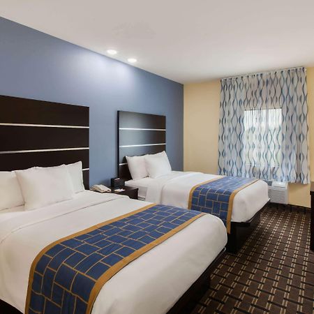 Days Inn By Wyndham Baton Rouge Airport Extérieur photo