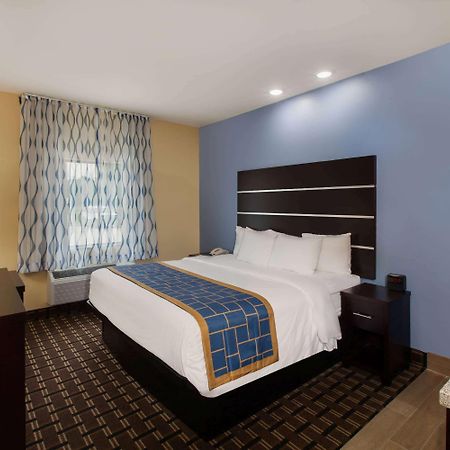 Days Inn By Wyndham Baton Rouge Airport Extérieur photo