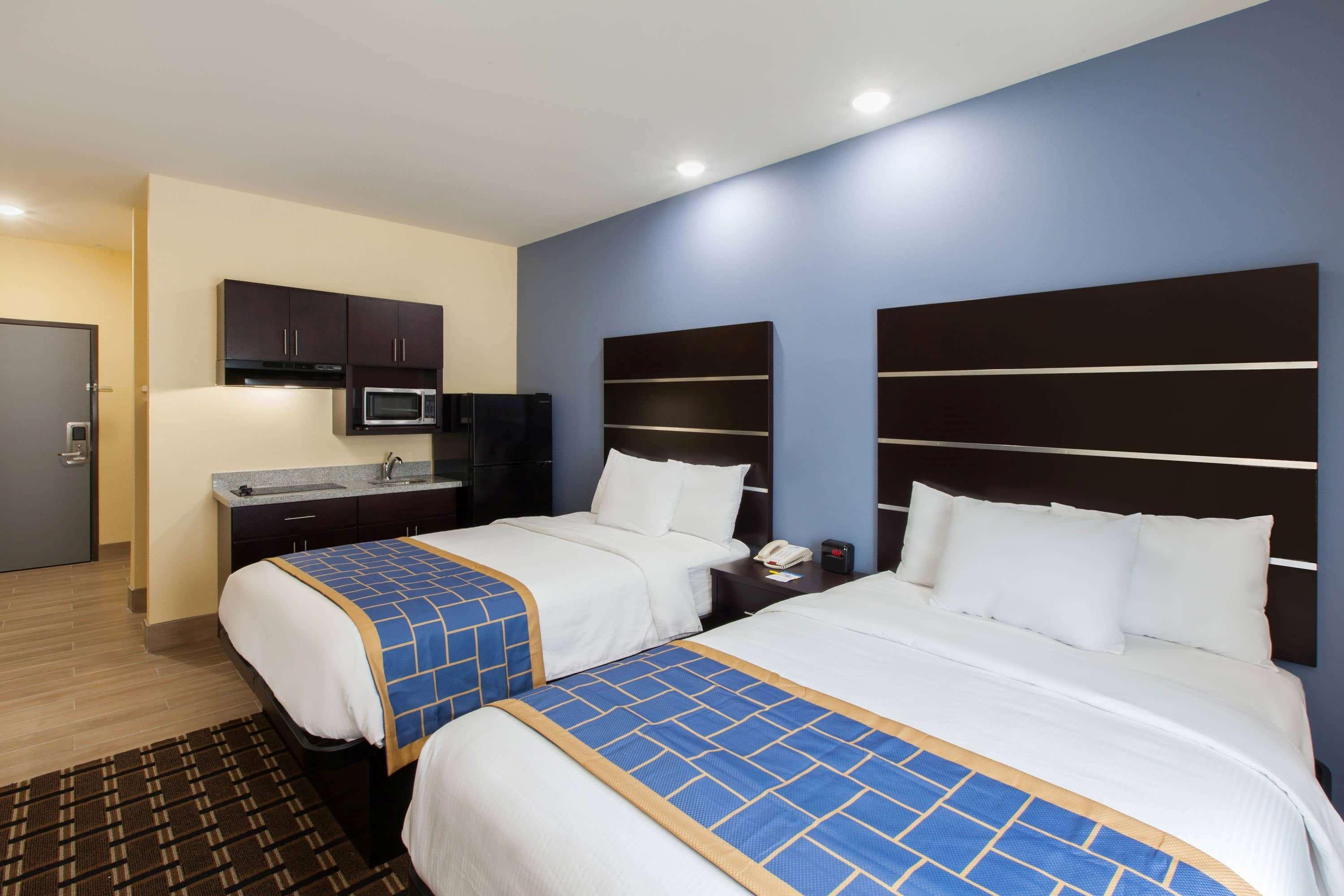 Days Inn By Wyndham Baton Rouge Airport Extérieur photo